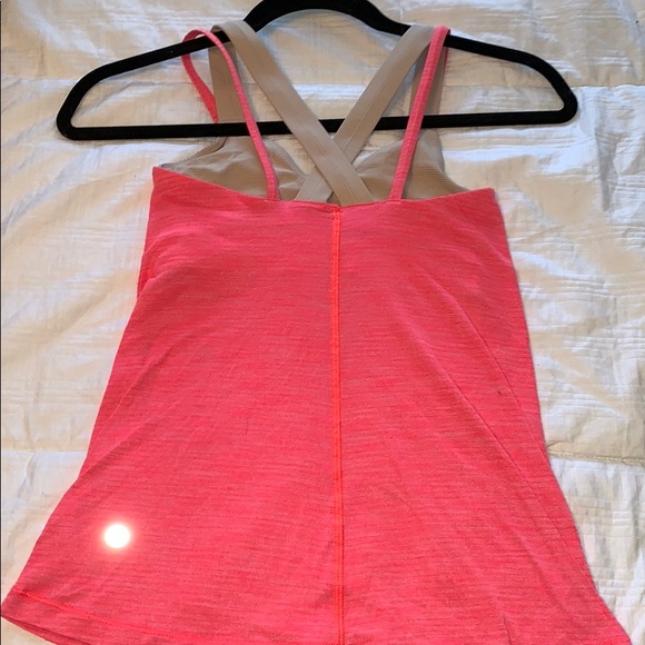 Lululemon Athetica workout top - Picture 2 of 5